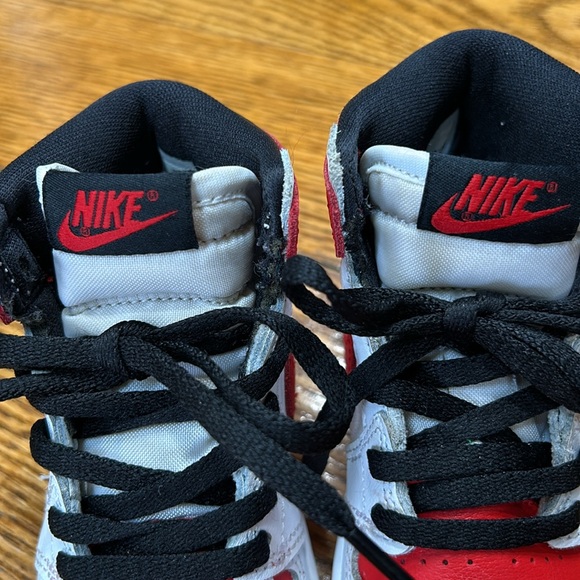 Nike Air Jordan 1 Retro High OG. White/Black/University Red.  Size 7 C. - Picture 7 of 9